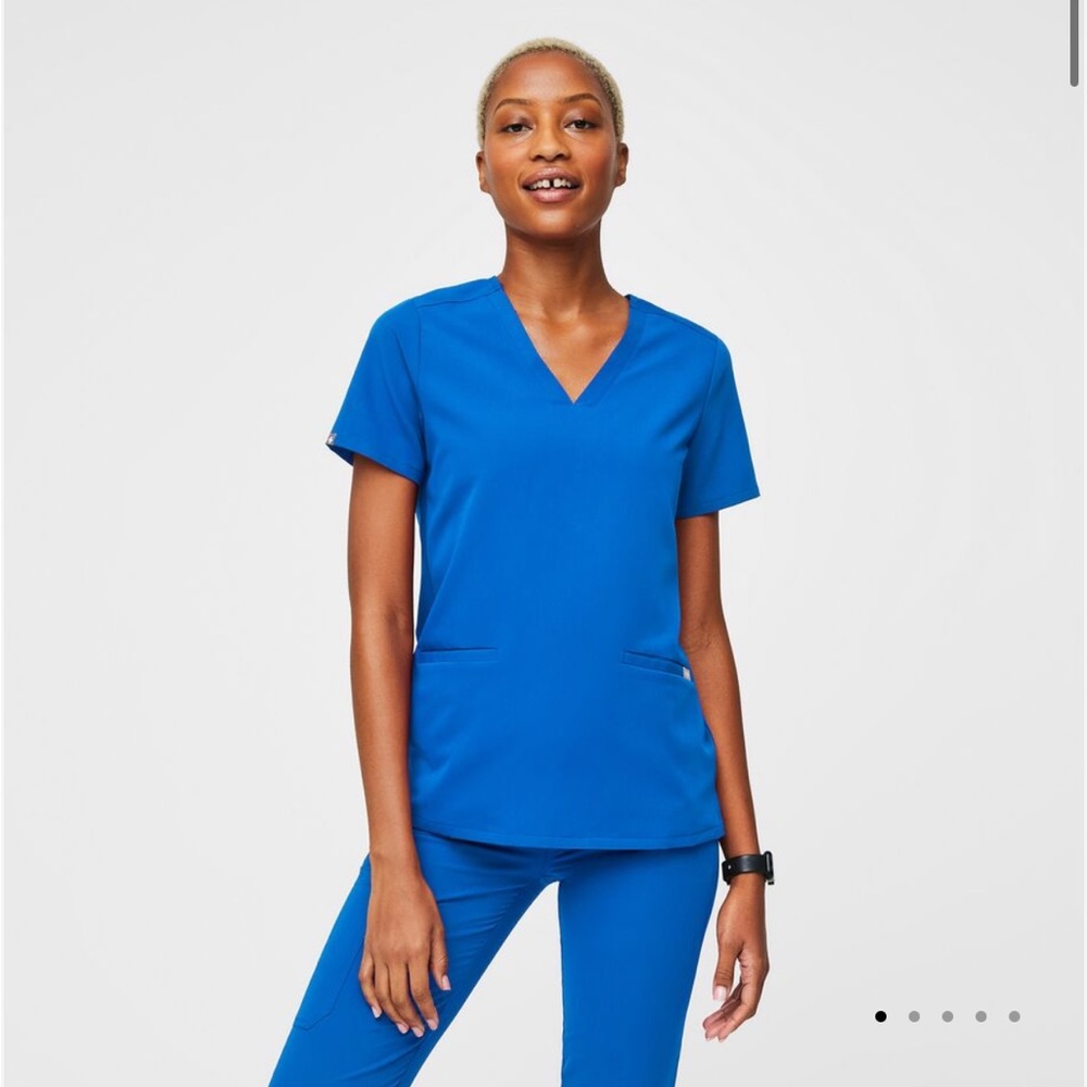 Figs Women's Blue V-Neck Top